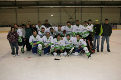 Hokejový tým v dresech Bison Sportswear