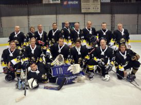 Hokejový tým v dresech Bison Sportswear