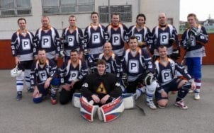 Hokejový tým v dresech Bison Sportswear