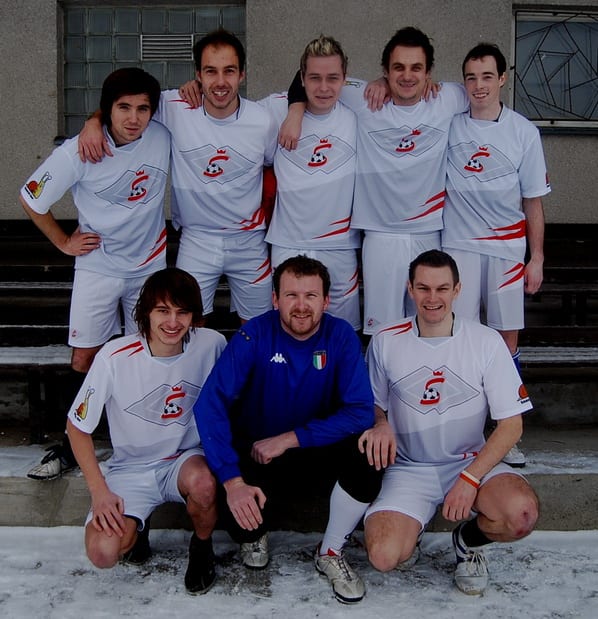 Fotogalerie týmů ve vyrobených fotbalových dresech od Bison Sportswear.