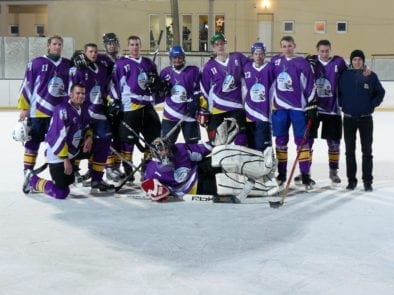Hokejový tým v dresech Bison Sportswear