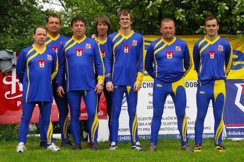 Foto týmů požárního sportu v dresech od českého výrobce dresů a týmového oblečení Bison sportswear