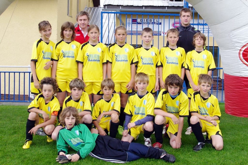 Fotogalerie týmů ve vyrobených fotbalových dresech od Bison Sportswear.