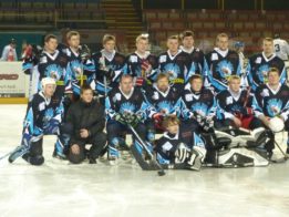 Hokejový tým v dresech Bison Sportswear